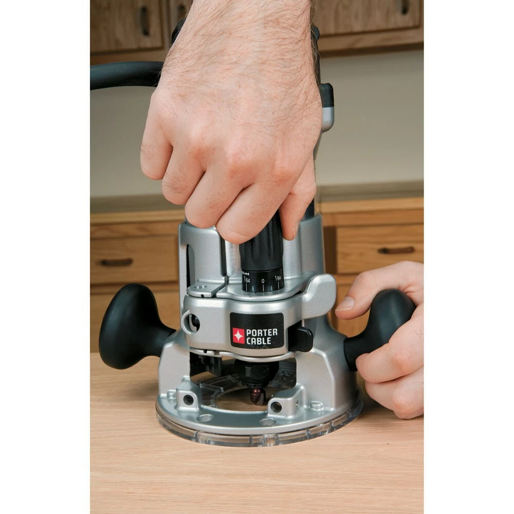 PORTER-CABLE Routers Porter Cable 1/4-in and 1/2-in 2.25-HP Variable Speed Combo Fixed/Plunge Corded Router Case 8 PORTER-CABLE Routers Porter Cable 1/4-in and 1/2-in 2.25-HP Variable Speed Combo Fixed/Plunge Corded Router Case - Image 8