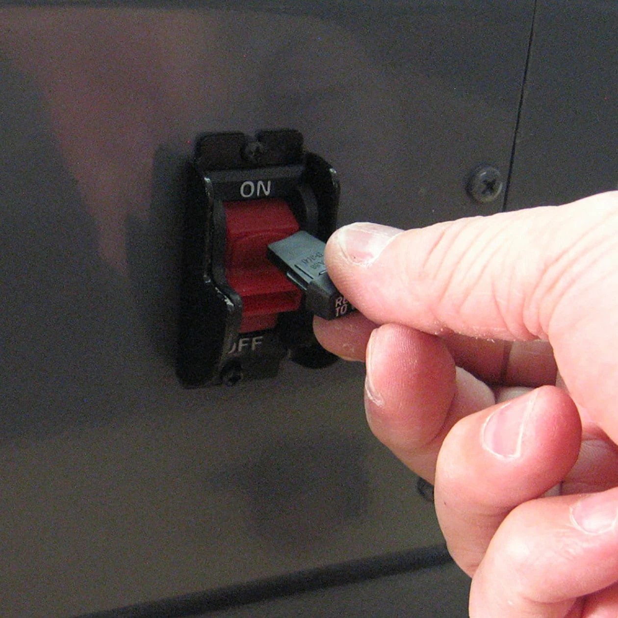 PORTER-CABLE Benchtop Sanders 5-Amp Benchtop Sander 13 PORTER-CABLE Benchtop Sanders 5-Amp Benchtop Sander - Image 13