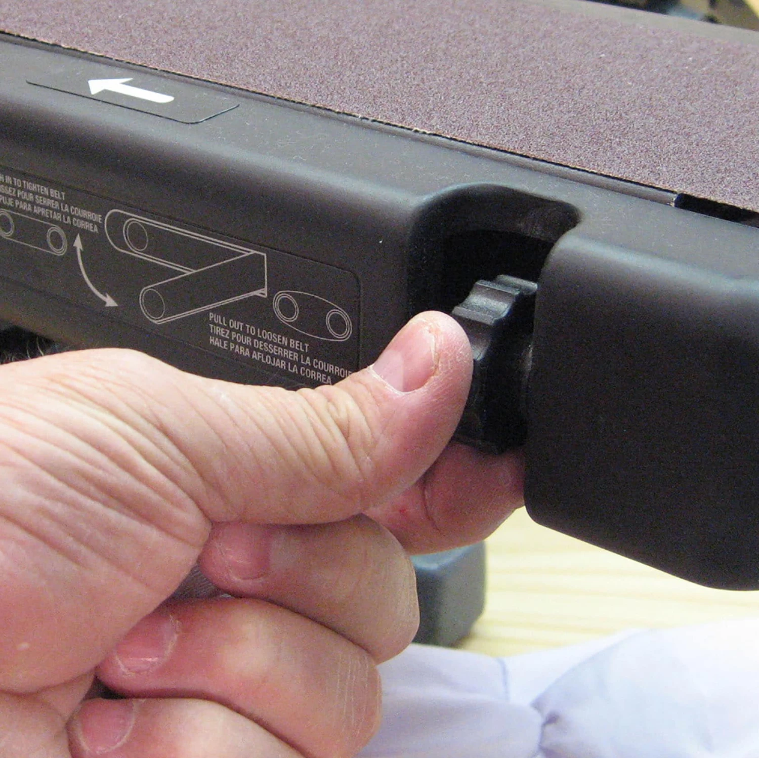 PORTER-CABLE Benchtop Sanders 5-Amp Benchtop Sander 12 PORTER-CABLE Benchtop Sanders 5-Amp Benchtop Sander - Image 12