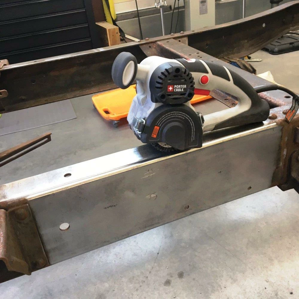 PORTER-CABLE Restorer 3-in W x 4-in L 20-Grit Industrial Spindle Sandpaper 3 PORTER-CABLE Restorer 3-in W x 4-in L 20-Grit Industrial Spindle Sandpaper - Image 3