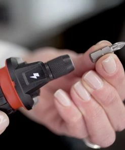 SKIL Cordless Screwdrivers 4-Volt 1/4-in Cordless Screwdriver (1-Battery Included and Charger Included) 14 SKIL Cordless Screwdrivers 4-Volt 1/4-in Cordless Screwdriver (1-Battery Included and Charger Included) -PORTER CABLE Online Store 11209011